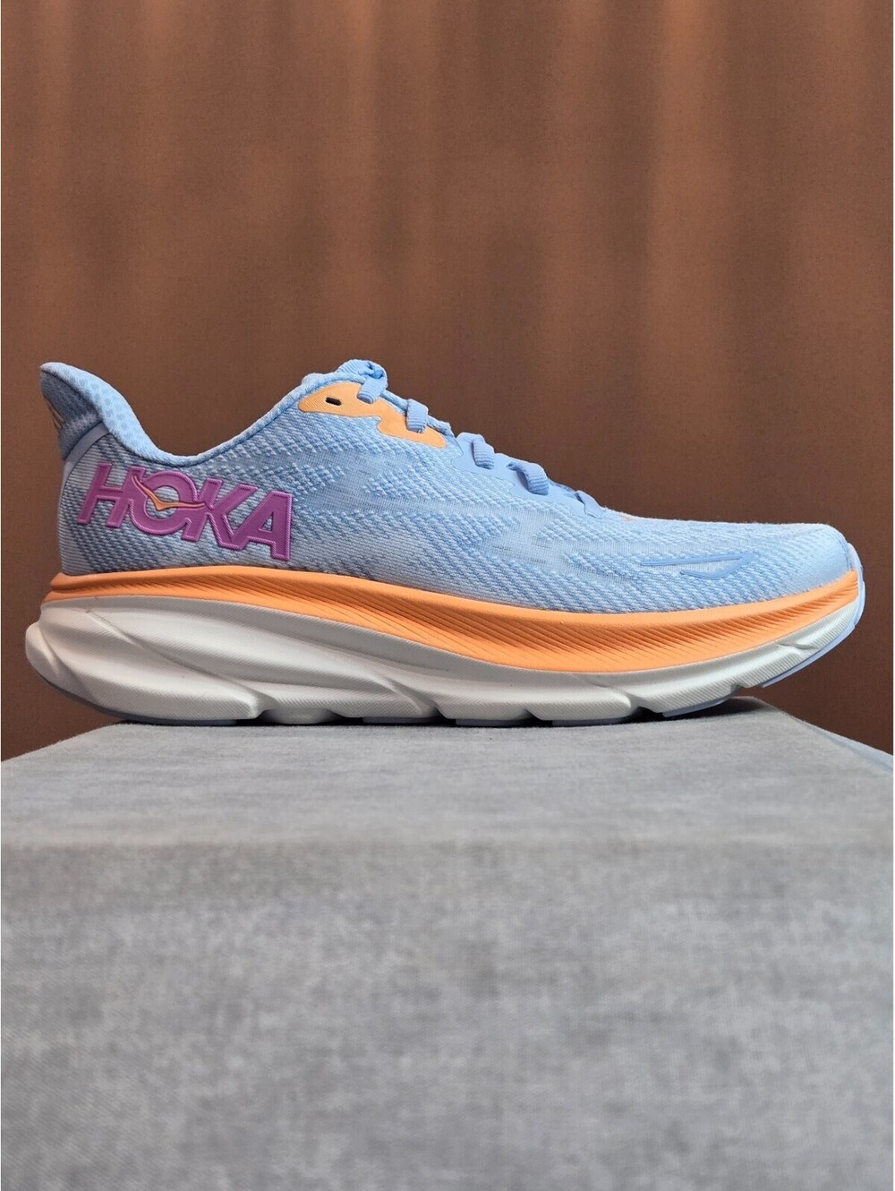 Hoka Clifton 9 - Airy Blue (1127896 ABIW) Women's 5.5 OUTLET Running Shoes